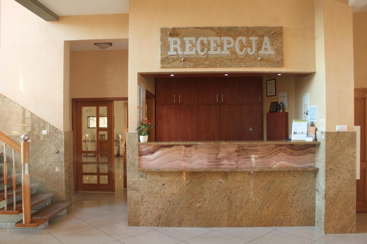 Hotel Oaza ปรุดนิค ภายนอก รูปภาพ