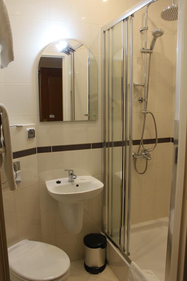 Hotel Oaza ปรุดนิค ภายนอก รูปภาพ