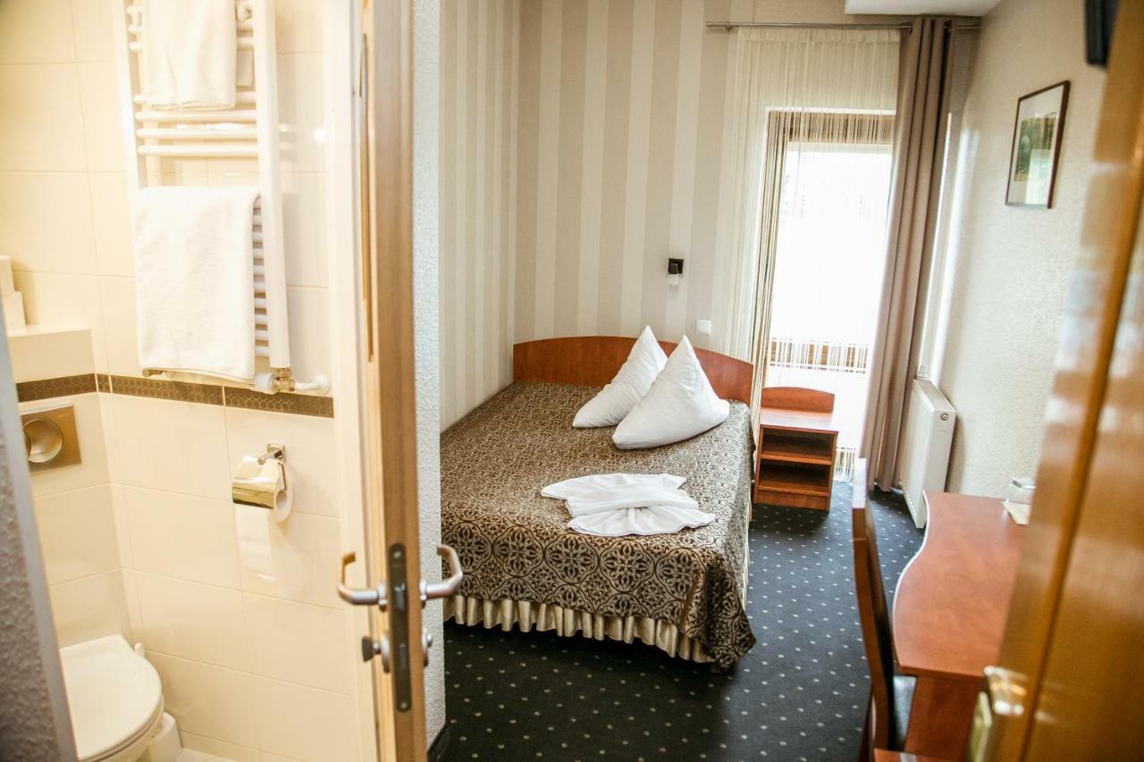 Hotel Oaza ปรุดนิค ภายนอก รูปภาพ